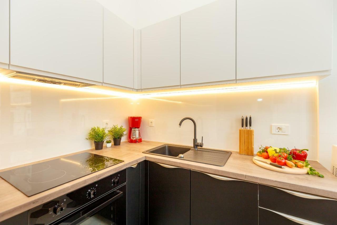 Apartment Kamino Old Town Дубровник Екстериор снимка