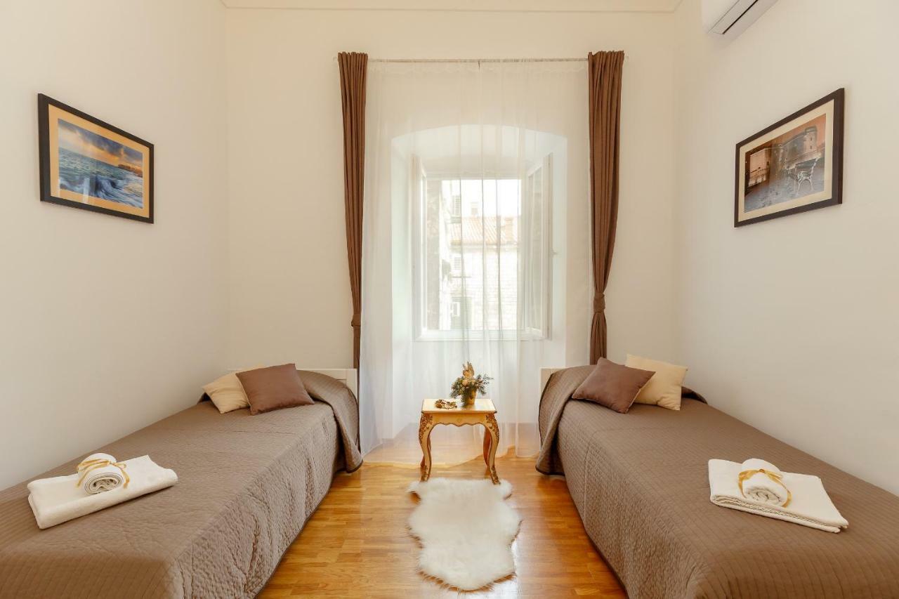 Apartment Kamino Old Town Дубровник Екстериор снимка
