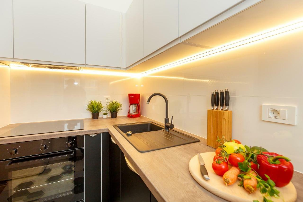 Apartment Kamino Old Town Дубровник Екстериор снимка