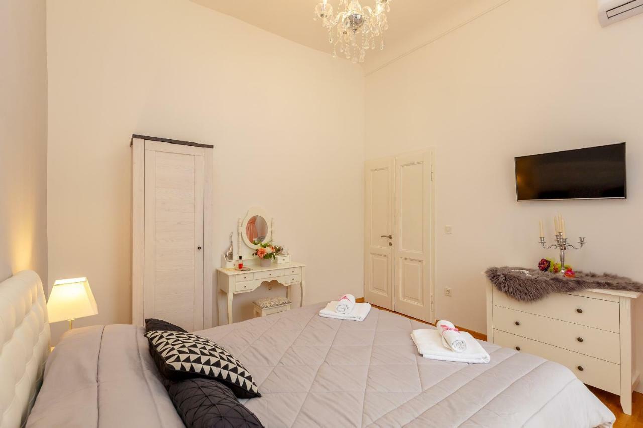 Apartment Kamino Old Town Дубровник Екстериор снимка